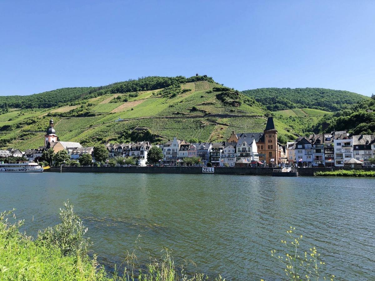 Ferienhaus Am Moselradweg Zell an der Mosel Exterior photo